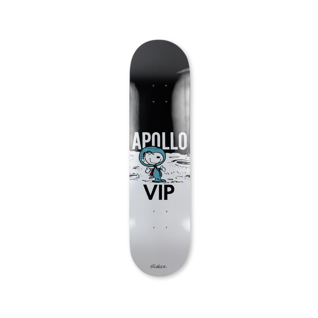 Peanuts by Charles M. Schulz Apollo Vip White skateboard art by the skateroom