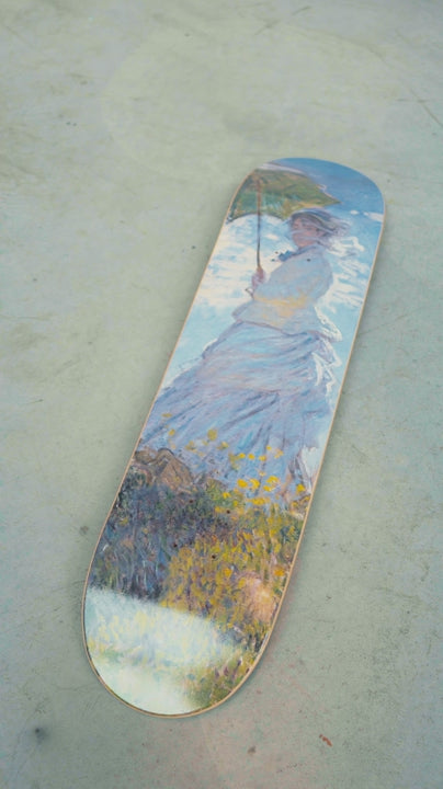 Detail and angles of Claude Monet's "Femme à L'Ombrelle" skate edition.